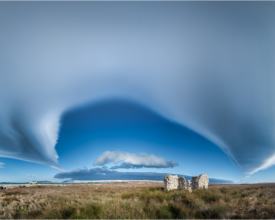 Huge lenticular cloud